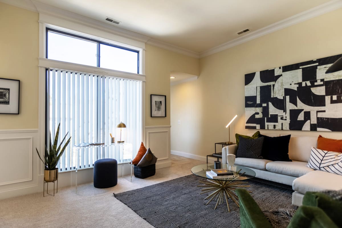 River Oaks West Apartments in Novi, MI Photos and videos